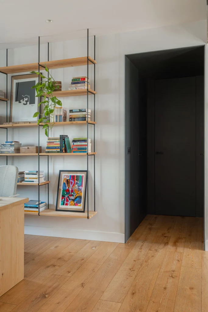 Estudio y biblioteca en el proyecto TRB